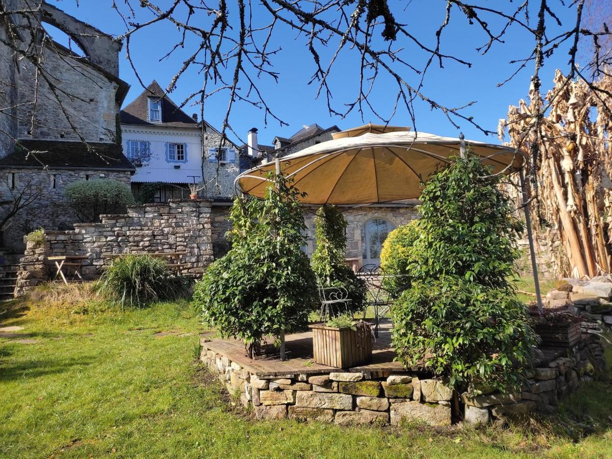 B&B Amphitryon Oloron-Sainte-Marie Buitenkant foto