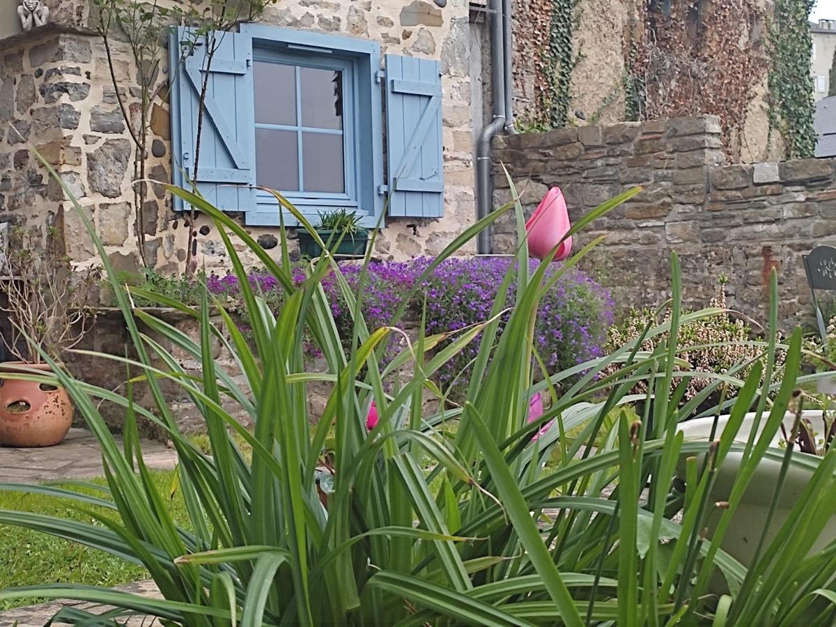 B&B Amphitryon Oloron-Sainte-Marie Buitenkant foto