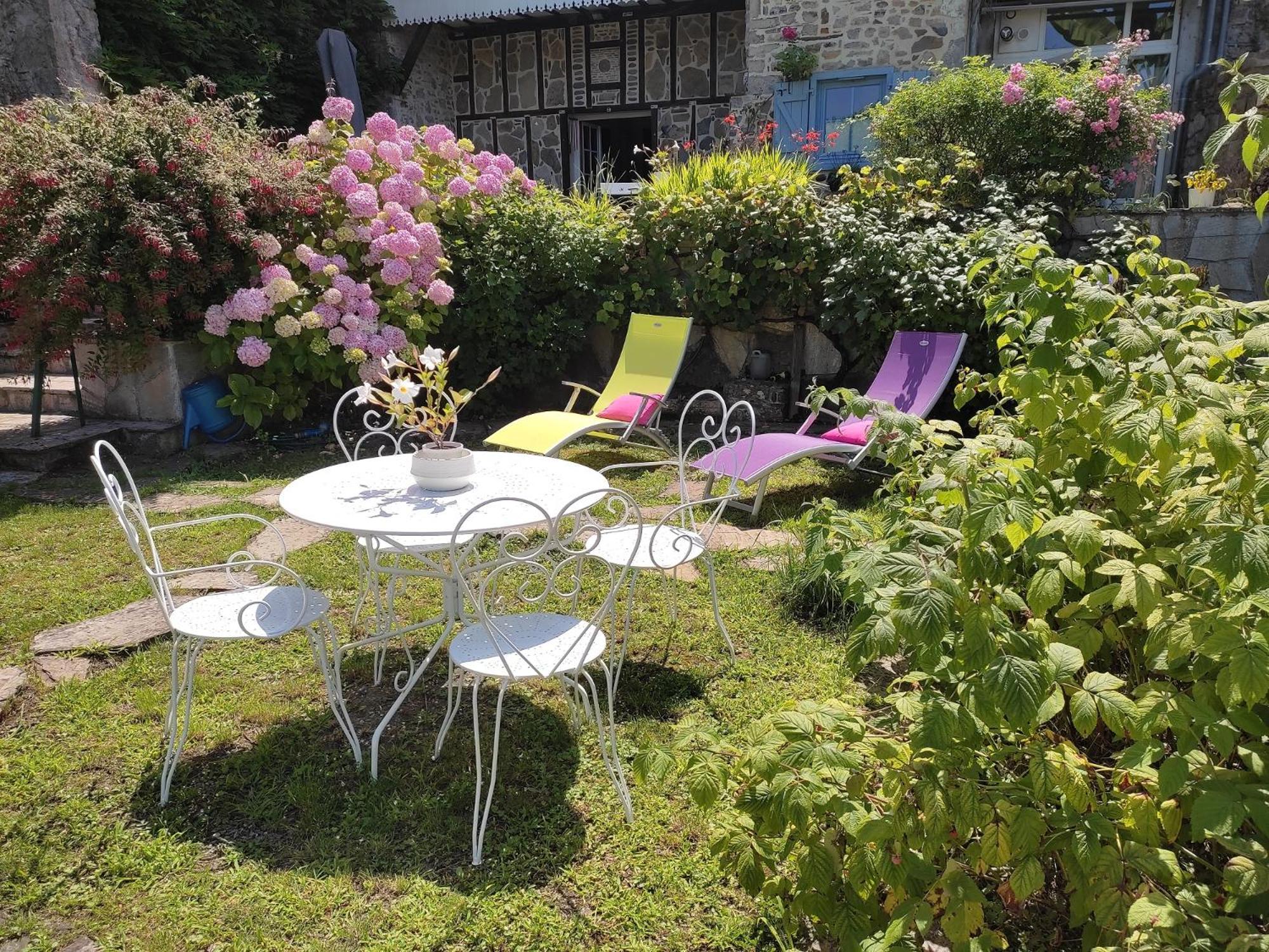 B&B Amphitryon Oloron-Sainte-Marie Buitenkant foto