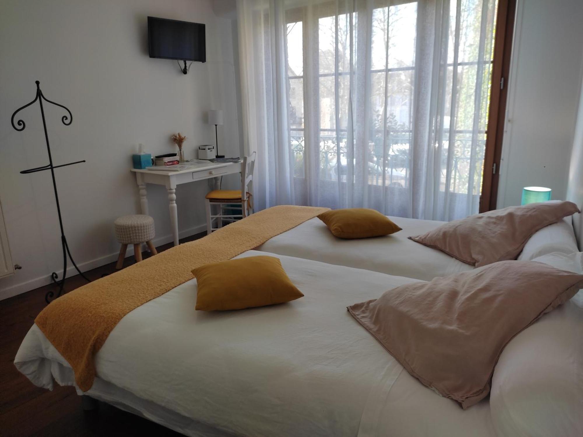 B&B Amphitryon Oloron-Sainte-Marie Buitenkant foto